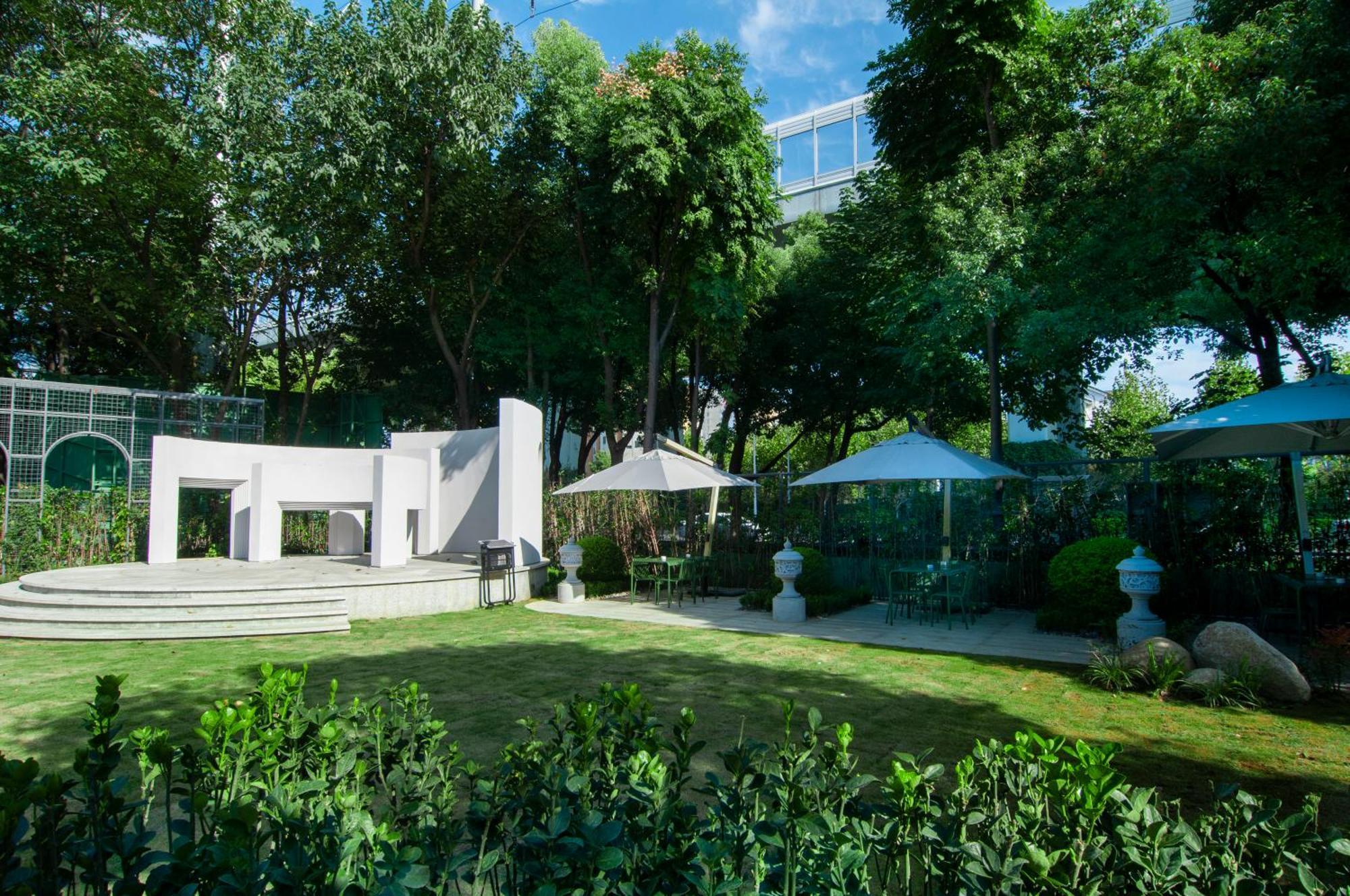 Royal Grace Hotel Optics Valley Wuhan Exterior foto